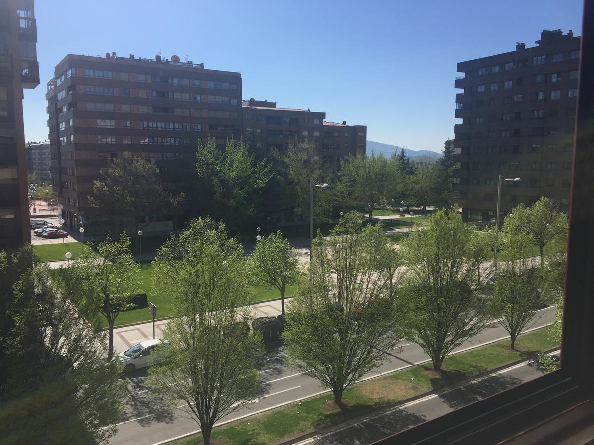 Pension Payvi Pamplona Exterior photo