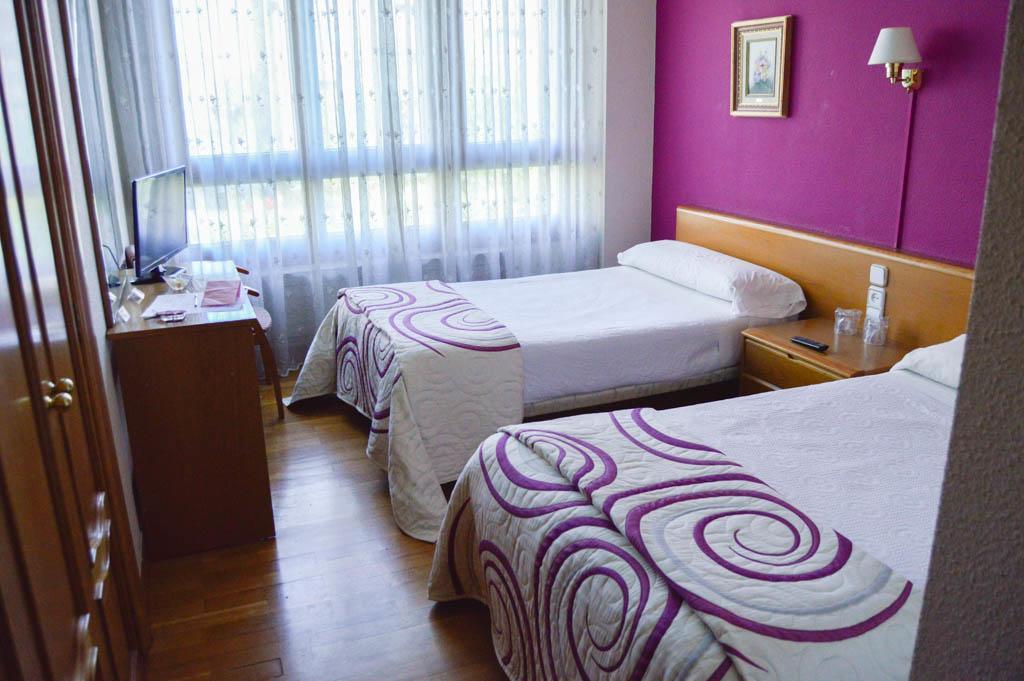 Pension Payvi Pamplona Exterior photo